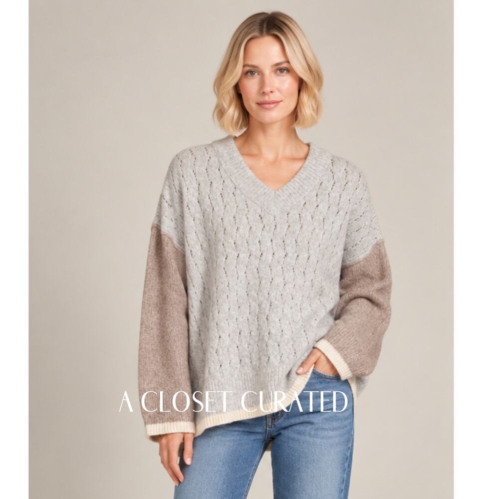 LOMA Alpaca Pointelle V Neck Sweater M/L Grey NWT